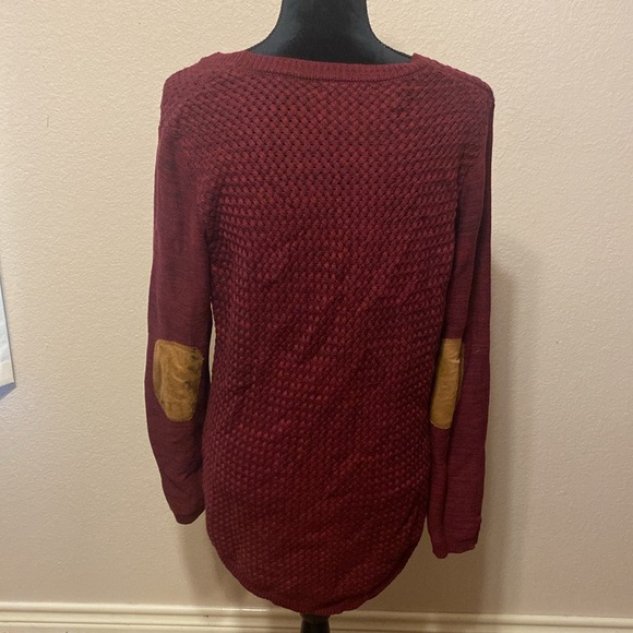 Maroon knit Long Sweater - Picture 4 of 10
